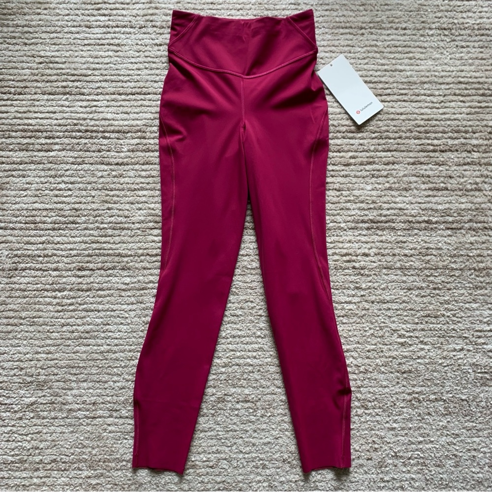 Lululemon Base Pace High-Rise Tight 25” Wild Berry NWT Size 4